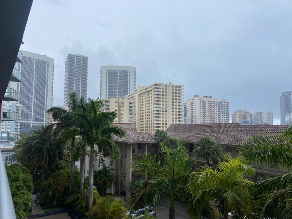 Miami Beach Studio Amazing Views 405B Hallandale Beach Εξωτερικό φωτογραφία